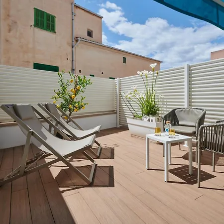 Colonial Hotel 3*